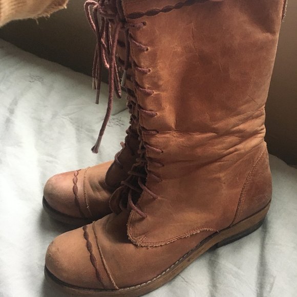 Vintage Combat Boots - Picture 7 of 9